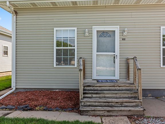 3rd image of 102 5th St