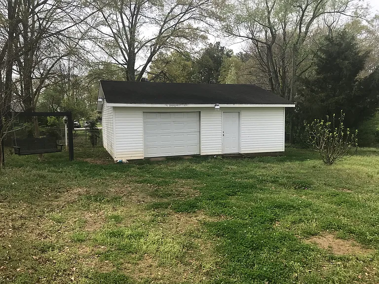51 Pelham Hts — Photo 8