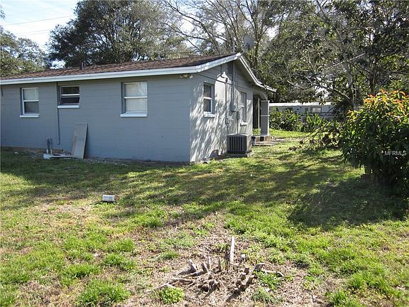 3rd image of 9916 E Fowler Ave