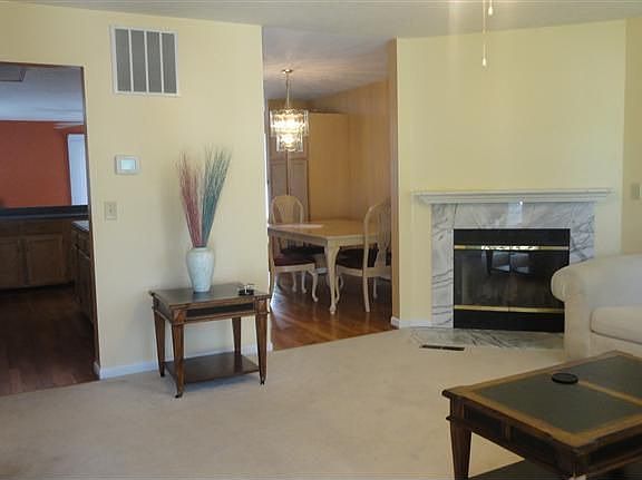 4th image of 4952 Pritchard Ln