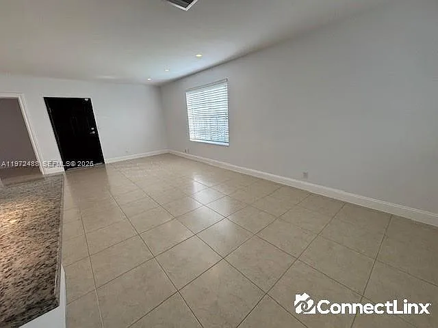 2 bed, 2.0 bath, $4,700 — Photo 3