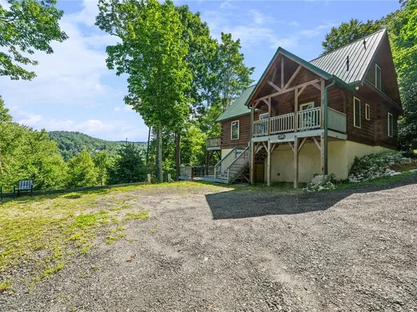122 Shadow Stream Lane, Elk Park, NC 28622