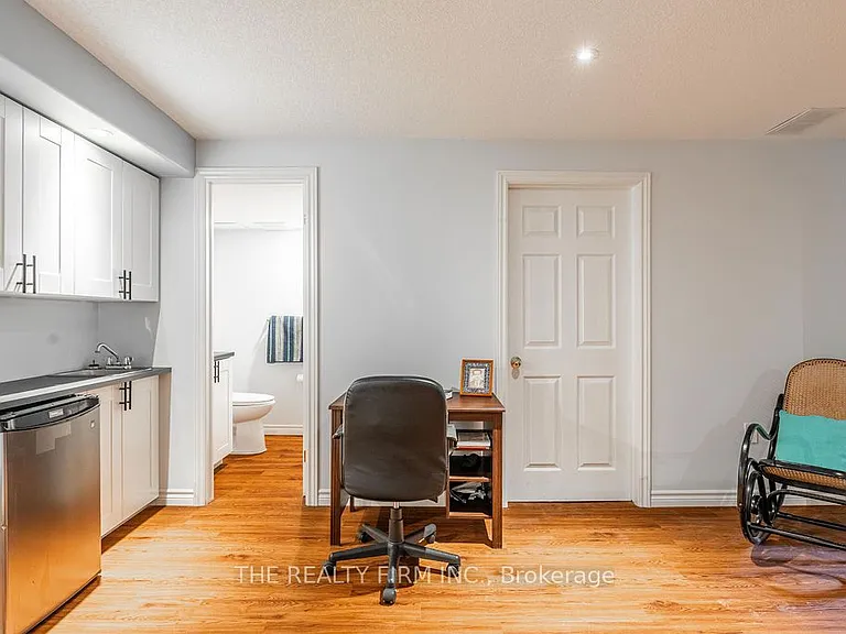 320 Ambleside Dr #30 — Photo 26