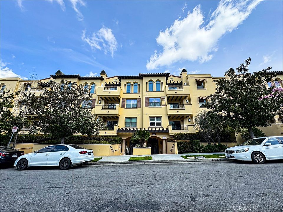 1st image of 5037 Rosewood Ave APT 104