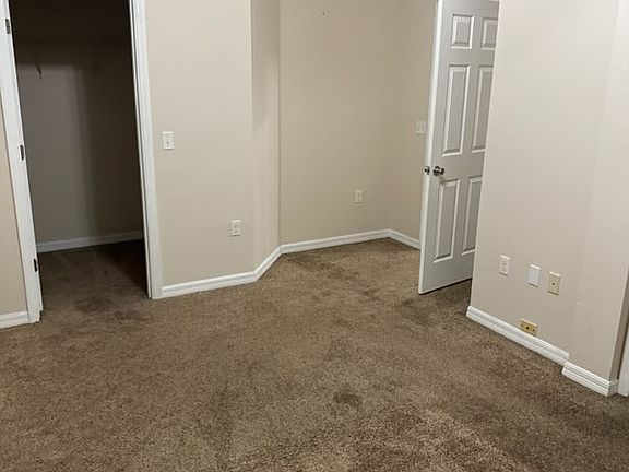 4th image of 7522 39th Pl N
