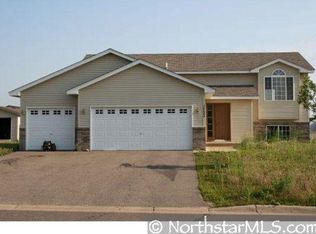 1733 Joes Lake Rd, Cambridge, MN 55008