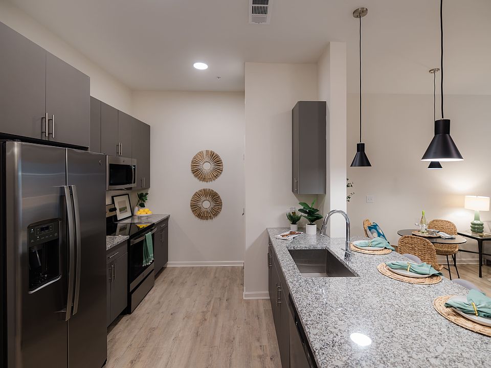 Hudson Renaissance 1027 Ashes Dr Wilmington NC Zillow