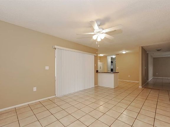 3rd image of 11707 Twin Maple Pl