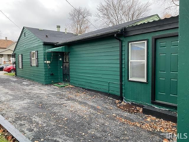 2nd image of 2508 Cortland Ave