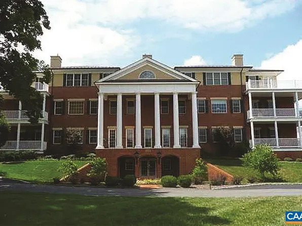 415 White Gables Ln, Charlottesville, VA 22903