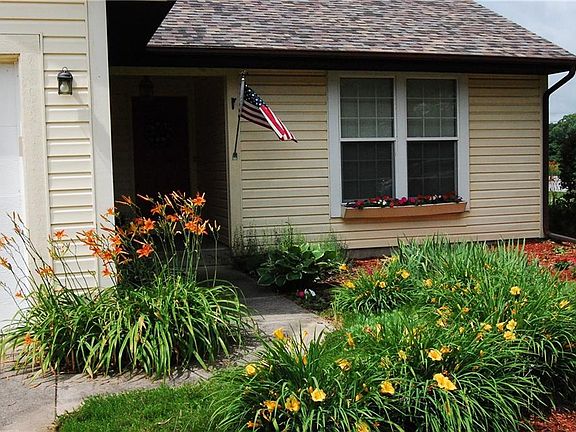 3rd image of 4397 Lake Villa Ln