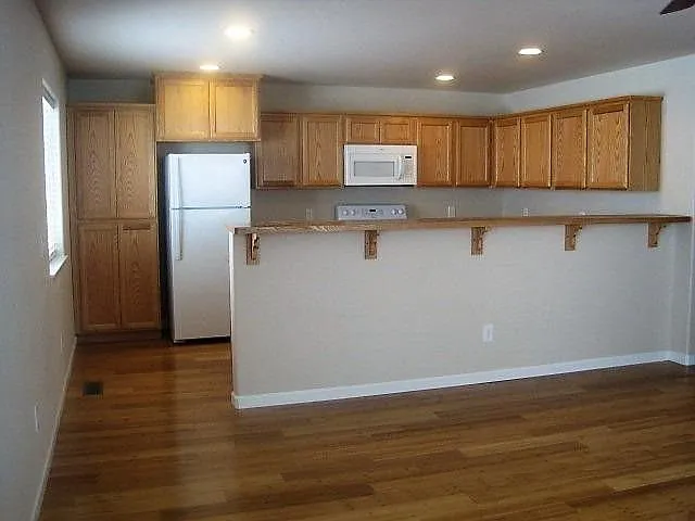 510 Harbor View Dr #A — Photo 13