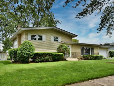 1043 S Addison St, Bensenville, IL, 60106