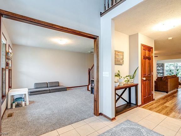 5th image of 4138 Whispering Springs Ln