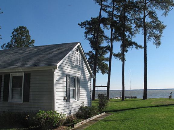 4th image of 297 Warner Ln