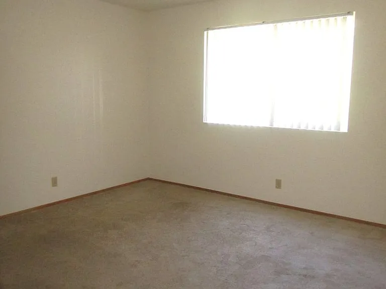 3366 MENDO — Photo 33