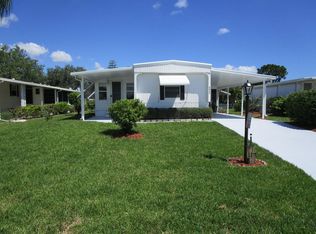 6945 SE Amendment St, Hobe Sound, FL 33455