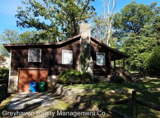 1512 Gardenhire Rd, Walden, TN 37377