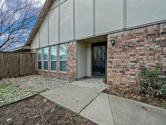5th image of 1708 Treehouse Ln #1