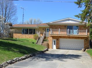 8479 Gale Rd, Otisville, MI 48463