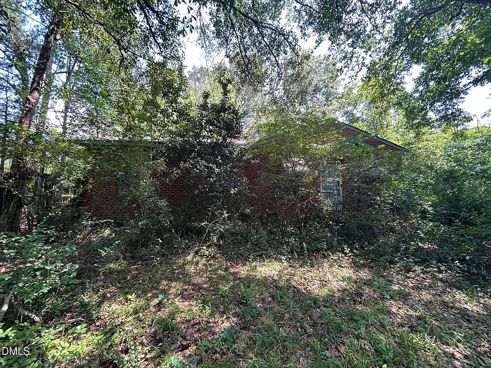 1st image of 7400 Garrett Ct