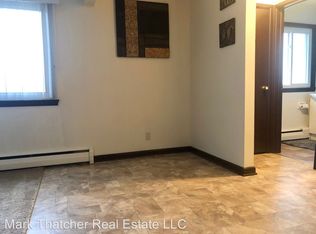 2910 E Bolivar Ave APT 15, Saint Francis, WI 53235