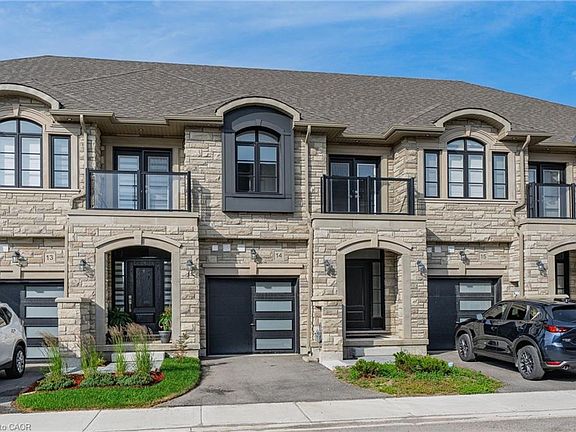 2nd image of 675 Victoria Rd N #14