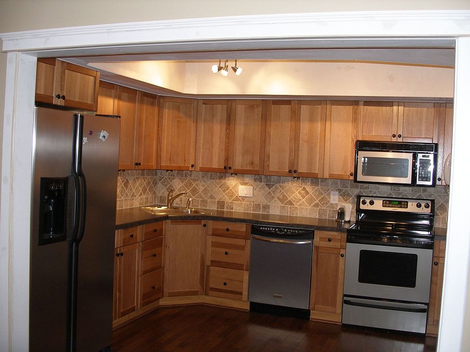 New Kitchen, Brazilian walnut floors