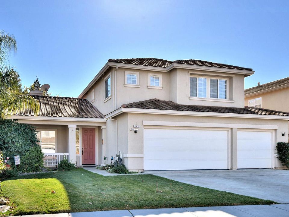 1st image of 741 Calais Dr