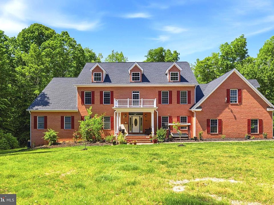 1st image of 43 Buckhorn Trl