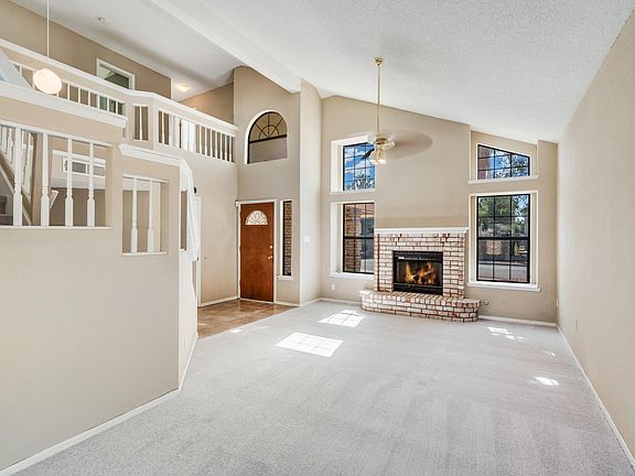 4th image of 11973 McAuliffe Dr
