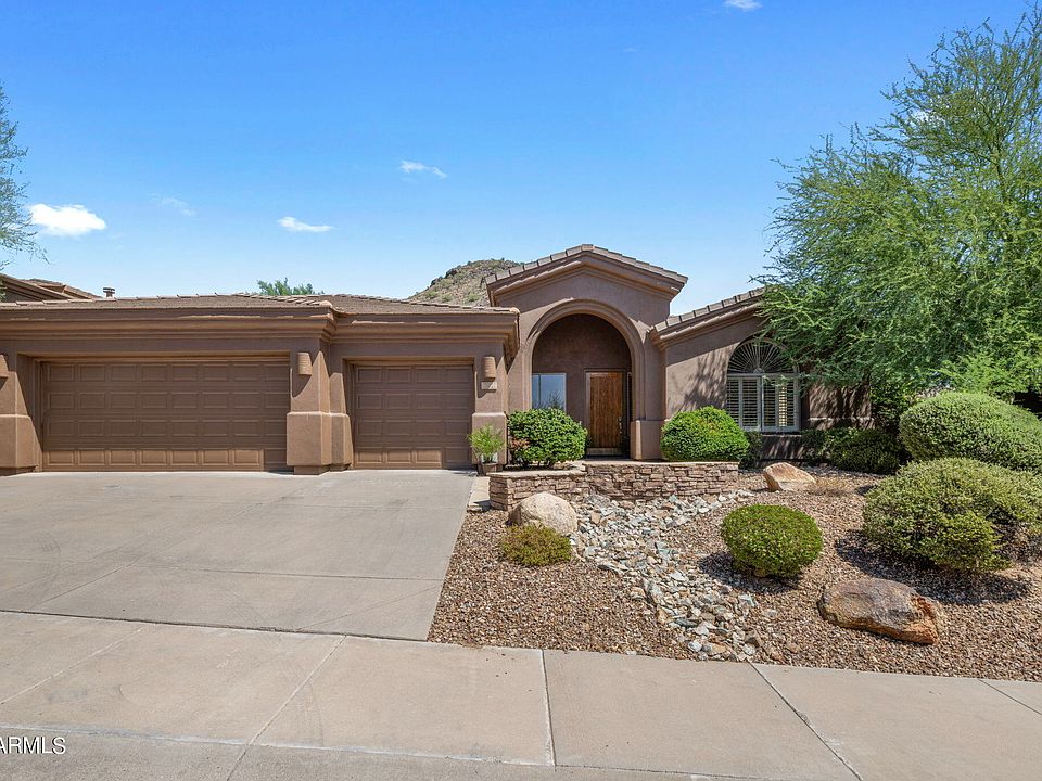 1st image of 10717 N 140TH Place