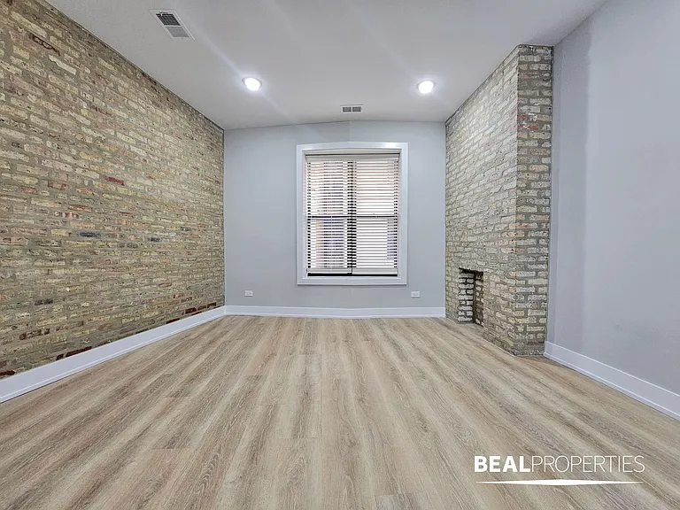 428-38 West Belden — Photo 31
