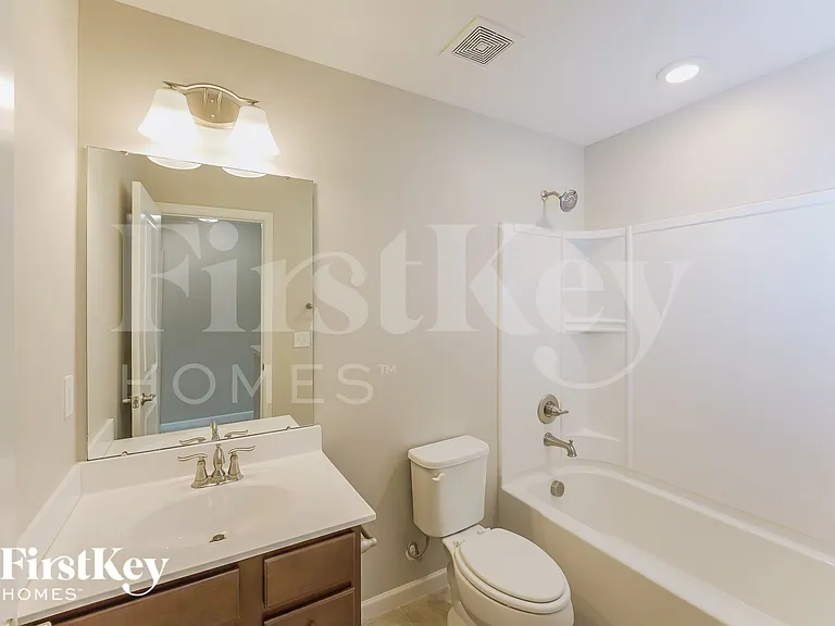 102 Shanache Dr — Photo 16