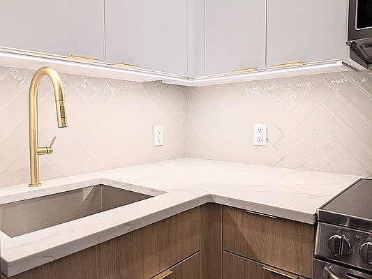5th image of 230 E 95th St #1S