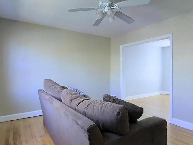2112 N Brandywine St — Photo 2