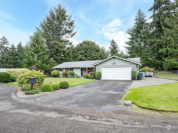 3rd image of 10107 87th Avenue SW
