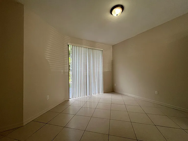 1932 Alamanda Way #655 — Photo 22