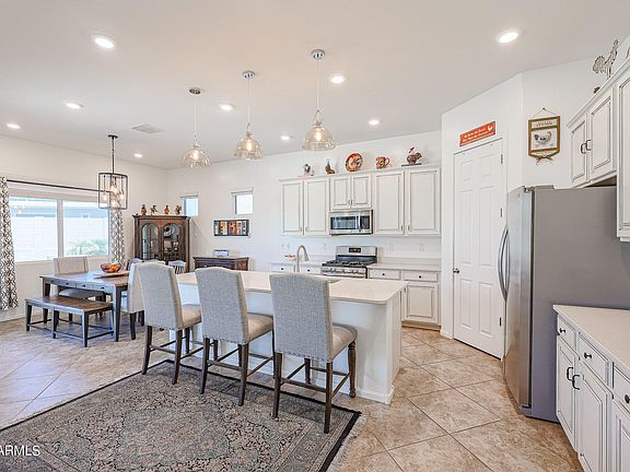 4th image of 16886 W ELECTRA Court