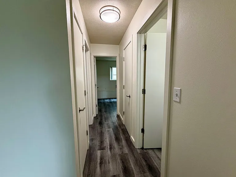 Holgate Lofts — Photo 40