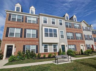 7952 Pettigrew St, Elkridge, MD 21075