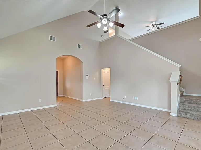 6402 Black Bamboo Ln — Photo 7
