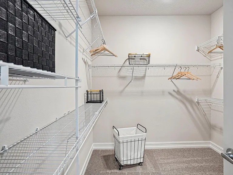Lake Tavares Apartments — Photo 35