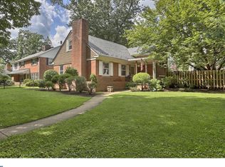 1423 Dauphin Ave, Wyomissing, PA