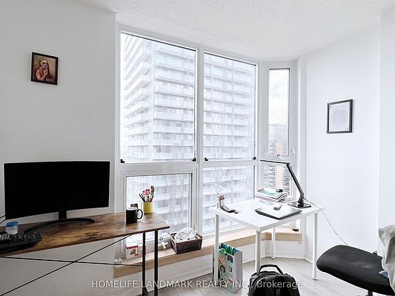 5th image of 1055 Bay St #2112