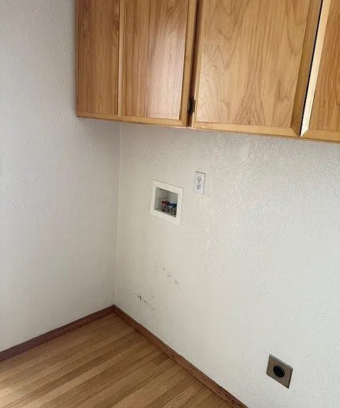 2166 Milford Dr — Photo 3
