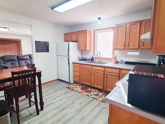 5th image of 3610 Twilight Dr