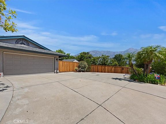 5th image of 7362 Garnet St