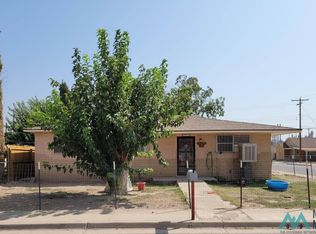 1002 N 4th St, Artesia, NM 88210