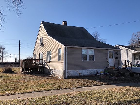 3rd image of 226 & 208 Goulding Ave